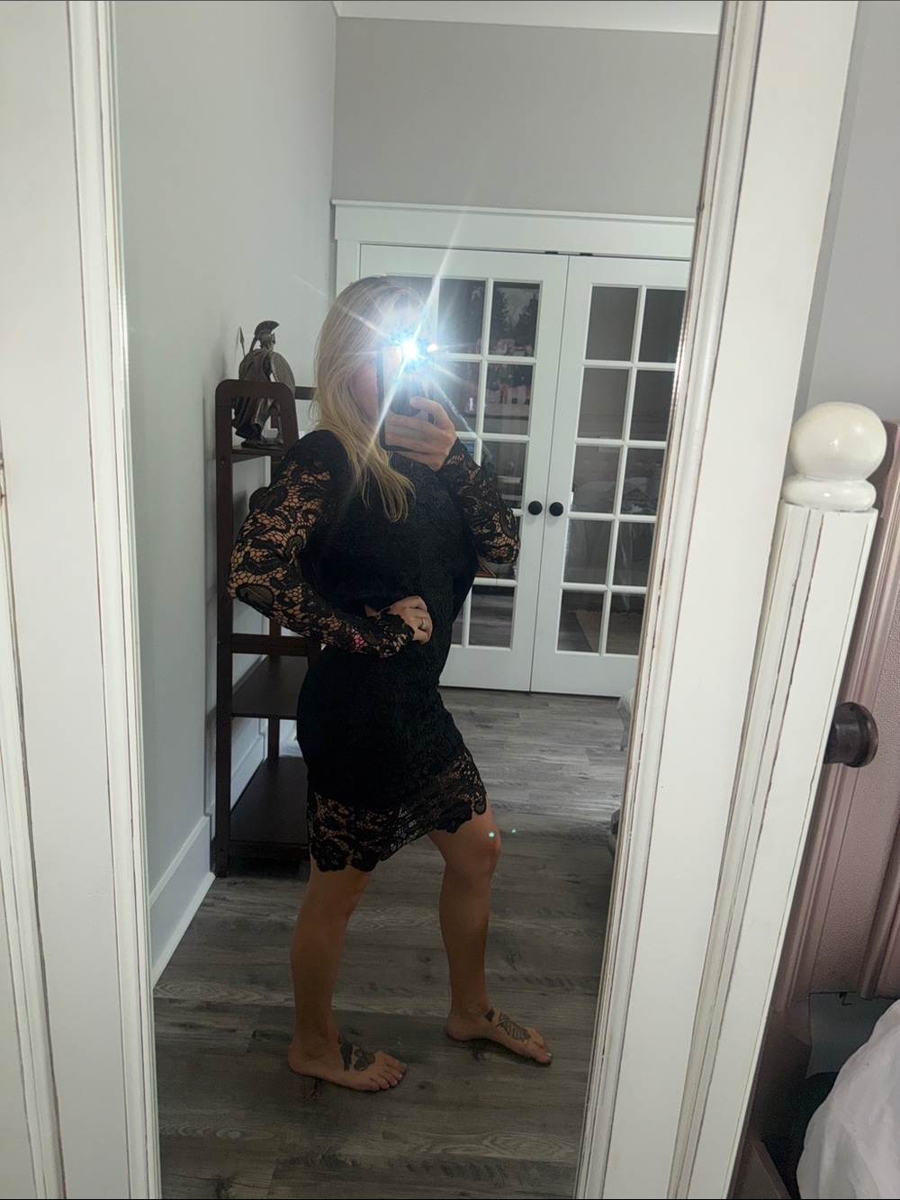 Black Lace Long-Sleeve Mini Dress - Women's Elegant Evening Dress